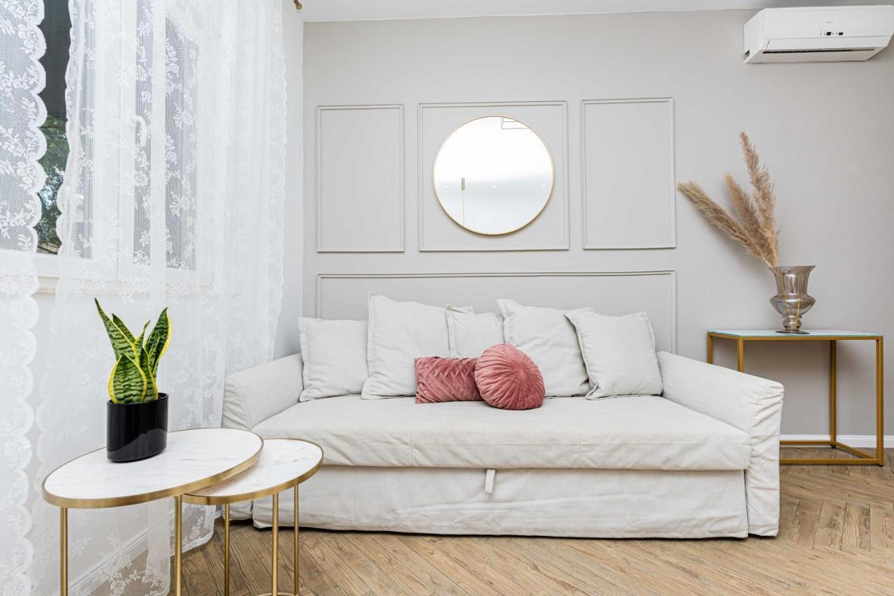 Beautiful Apartment In Split Center Kültér fotó