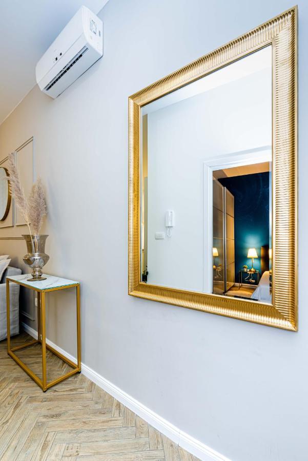 Beautiful Apartment In Split Center Kültér fotó